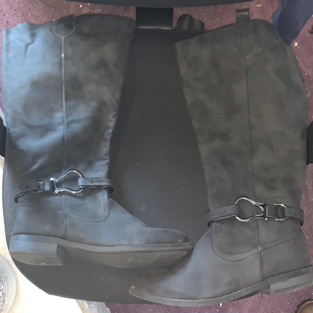Smokey Grey Boots